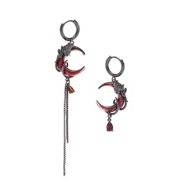 Gothic Red Blood Moon Earrings - Picture 6 of 16